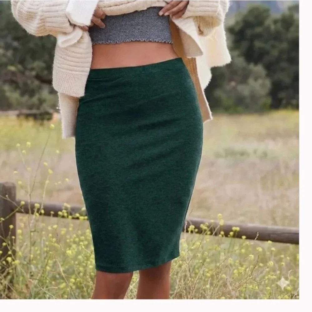 Beyond Yoga Spacedye On the Town Pull On Midi Pencil Skirt Green Size Medium